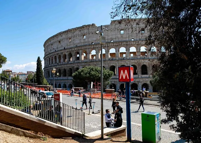 Myway Colosseo * רומא